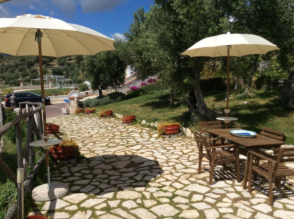 Holiday Lodge Al Porto Mattinata Ngoại thất bức ảnh