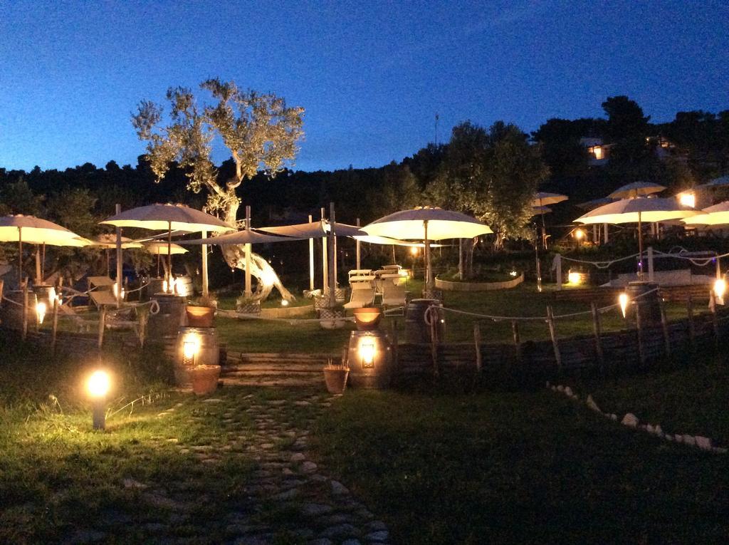 Holiday Lodge Al Porto Mattinata Ngoại thất bức ảnh