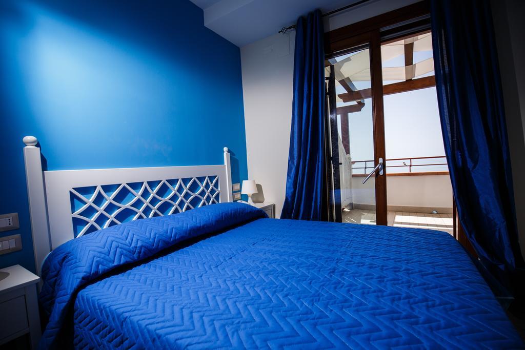Holiday Lodge Al Porto Mattinata Ngoại thất bức ảnh