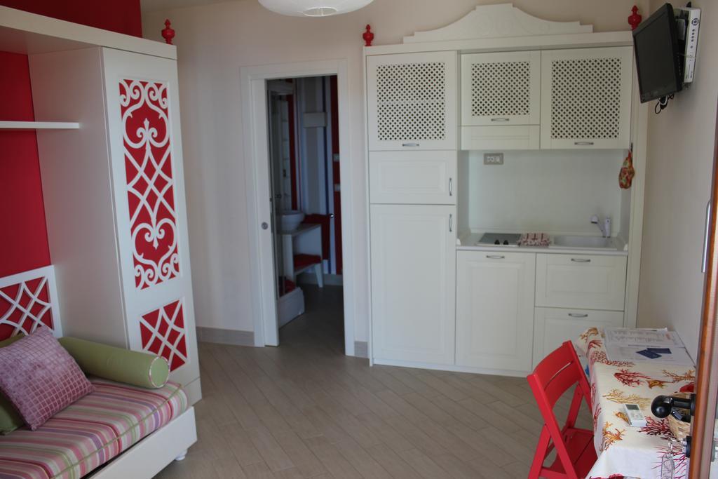 Holiday Lodge Al Porto Mattinata Ngoại thất bức ảnh
