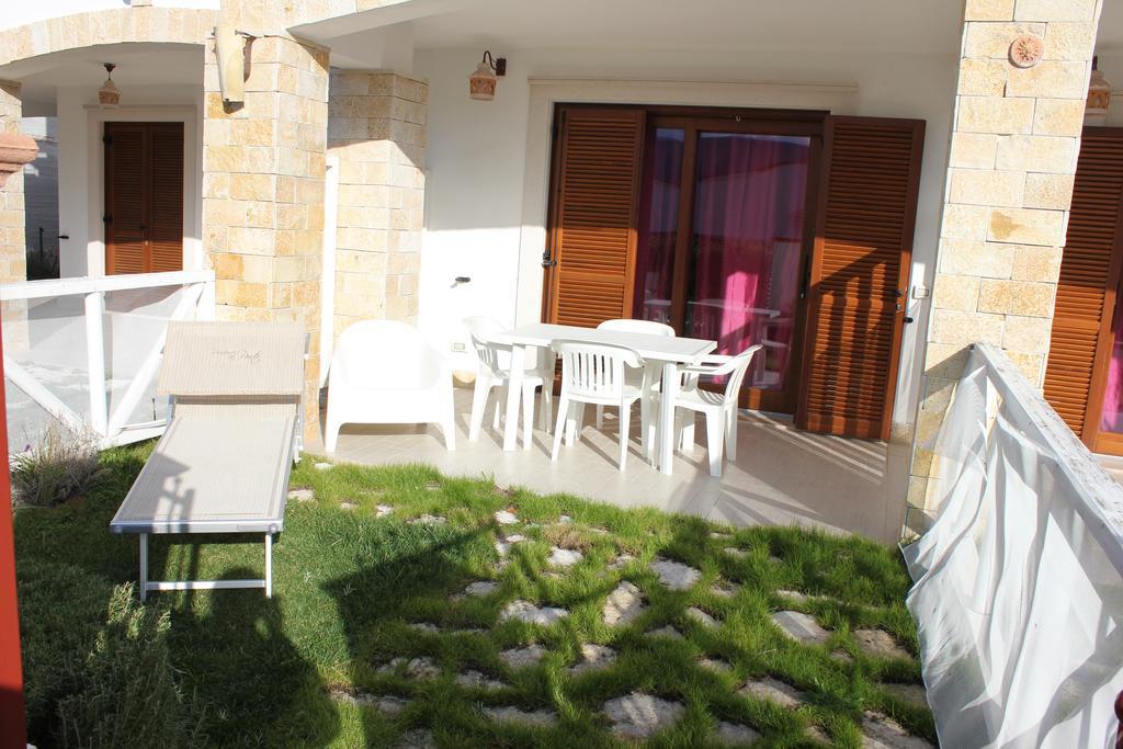 Holiday Lodge Al Porto Mattinata Ngoại thất bức ảnh