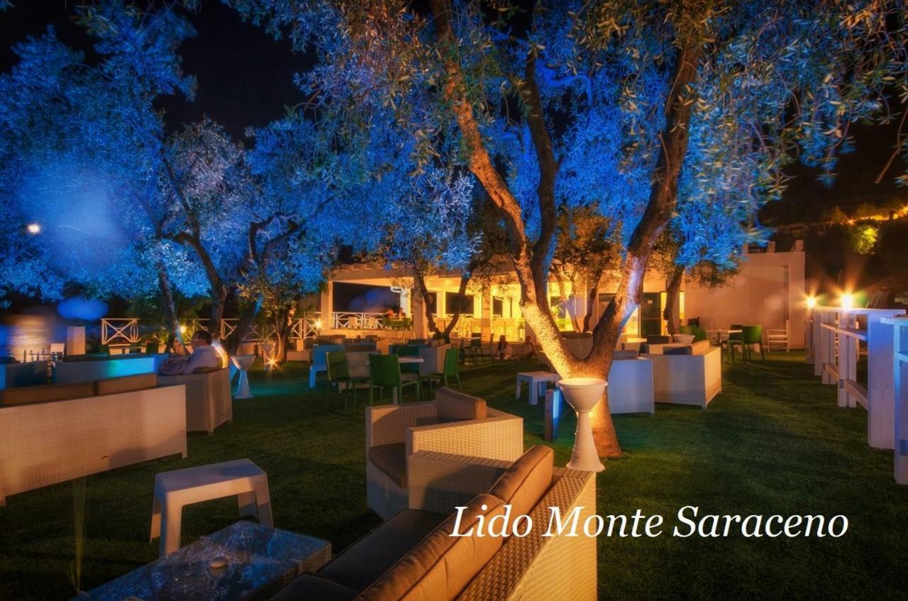 Holiday Lodge Al Porto Mattinata Ngoại thất bức ảnh